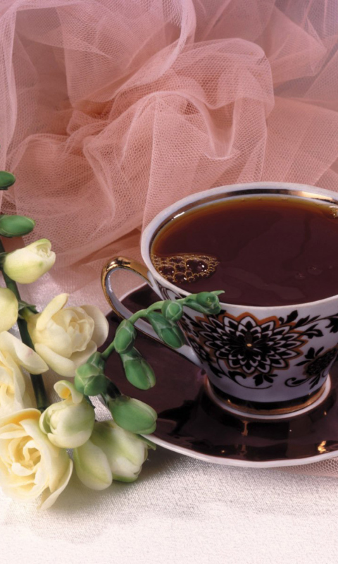 Das Roses And Coffee Wallpaper 480x800