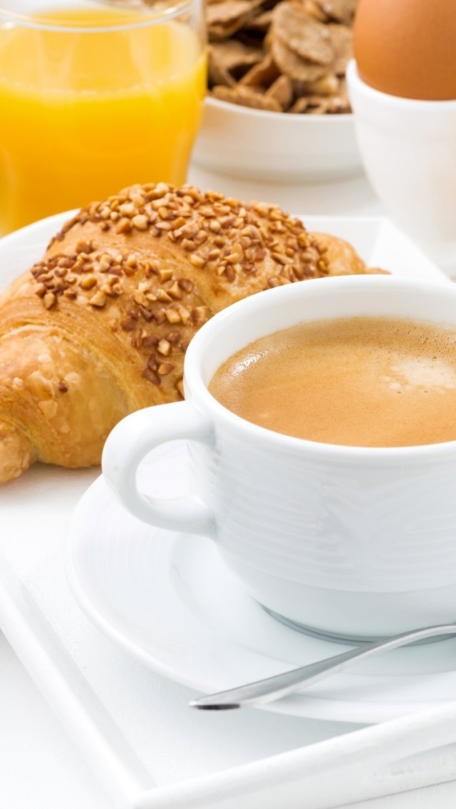 Fondo de pantalla Croissant, waffles and coffee 640x1136