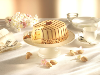 Das Marzipan cake Wallpaper 320x240