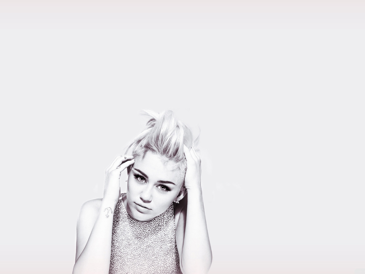 Screenshot №1 pro téma Miley Cyrus 1280x960