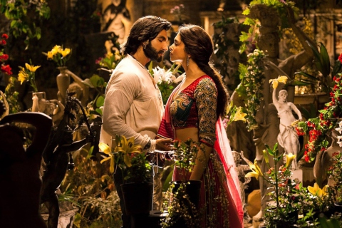 Screenshot №1 pro téma Ranveer Deepika In Ram Leela 480x320