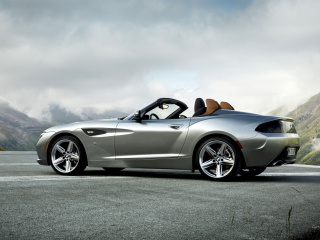 BMW Z4 Roadster wallpaper 320x240