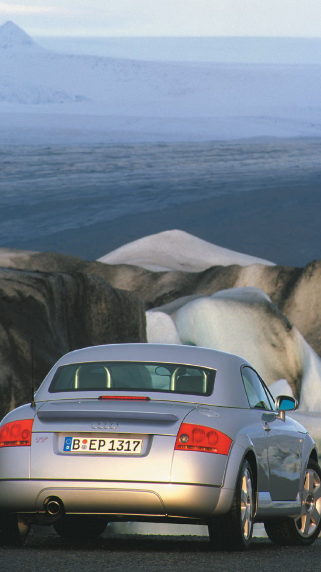 Das Audi TT Hardtop Wallpaper 1080x1920