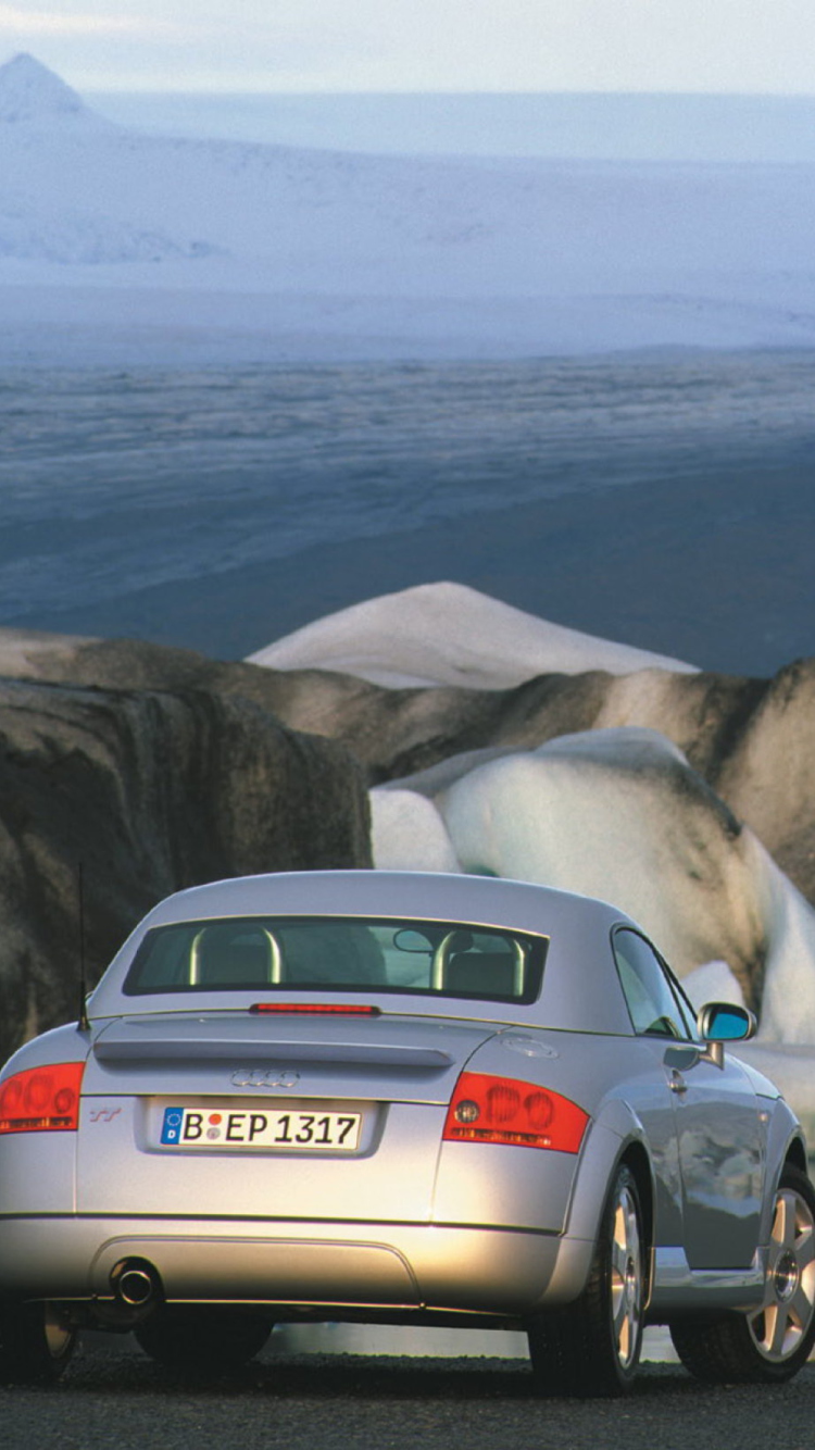 Audi TT Hardtop wallpaper 750x1334