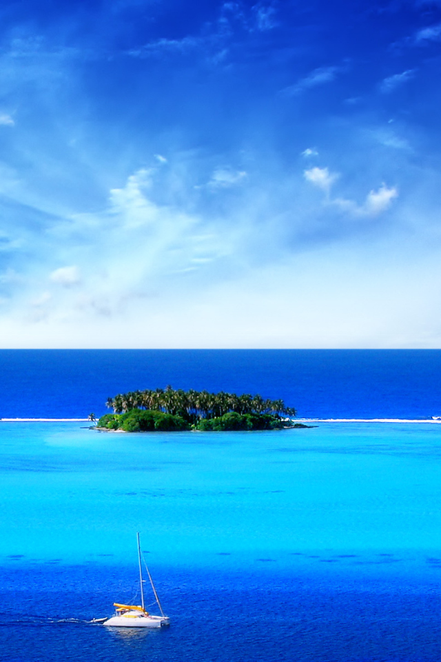 Blue Sea & Sky screenshot #1 640x960