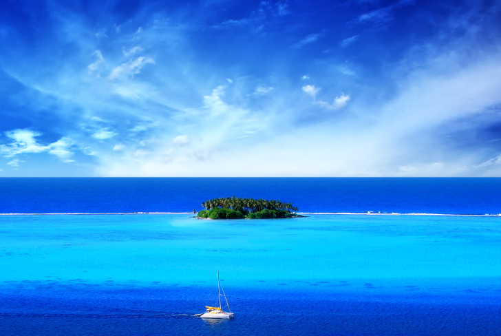 Blue Sea & Sky wallpaper