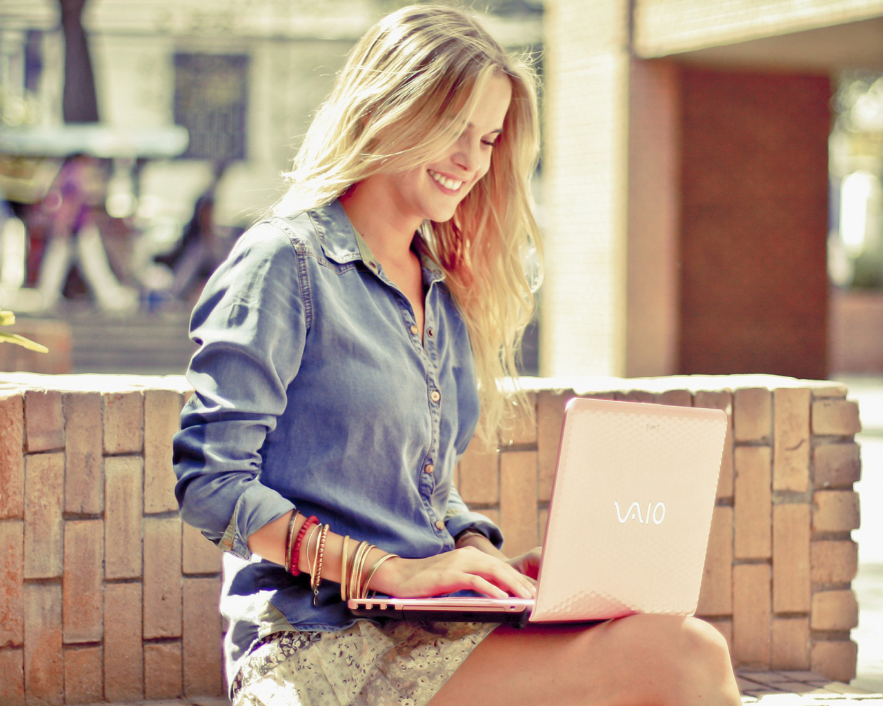 Girl With Laptop wallpaper 1280x1024