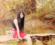 Screenshot №1 pro téma Sad Asian Girl With Flower Basket 176x144