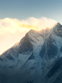Everest in Nepal wallpaper 240x320