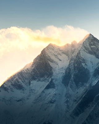 Everest in Nepal Wallpaper for 240x320