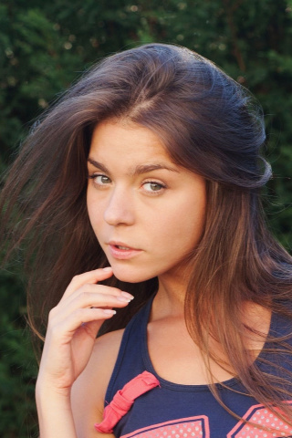 Natalia Russian Girl screenshot #1 320x480