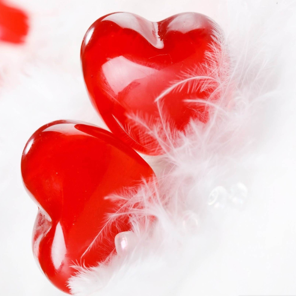 Red Hearts wallpaper 1024x1024