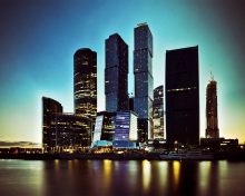 Das Moscow City Skyscrapers Wallpaper 220x176