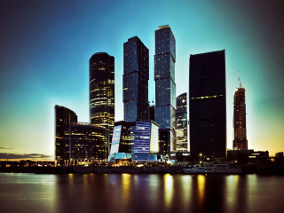 Das Moscow City Skyscrapers Wallpaper 320x240