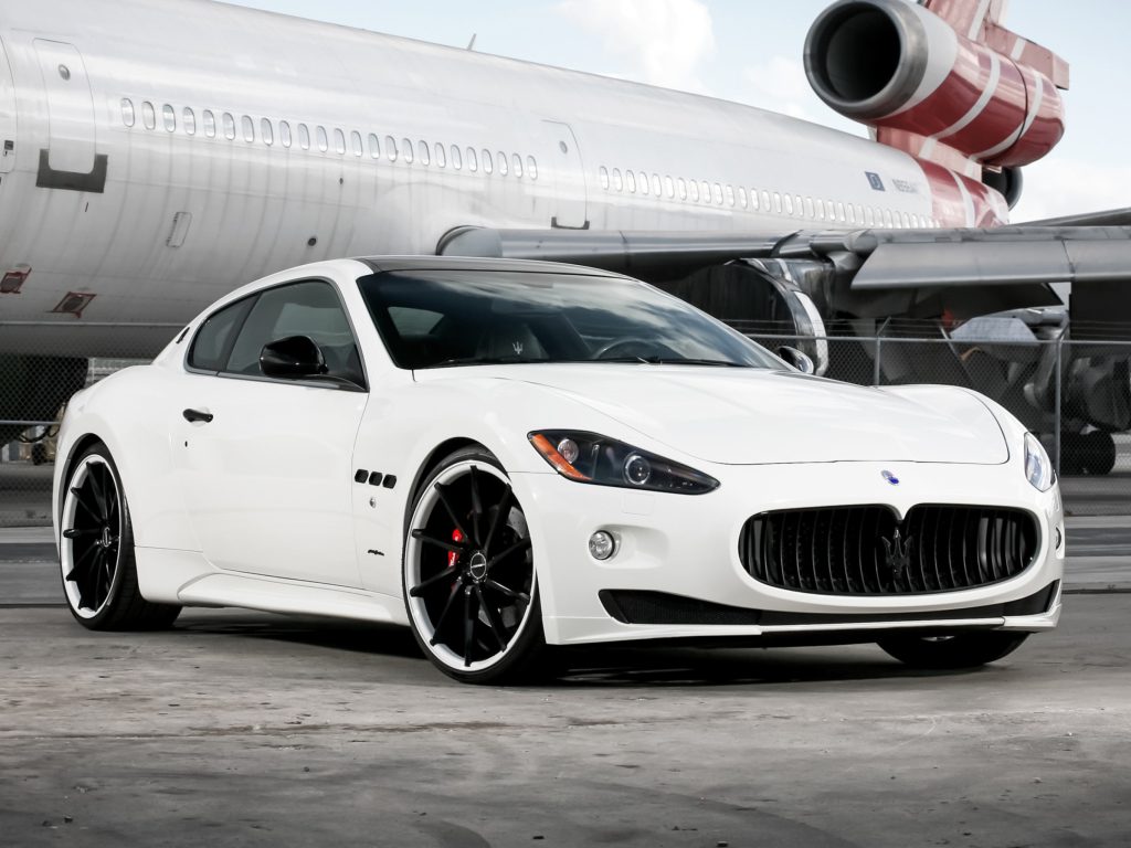 Screenshot №1 pro téma Maserati 1024x768