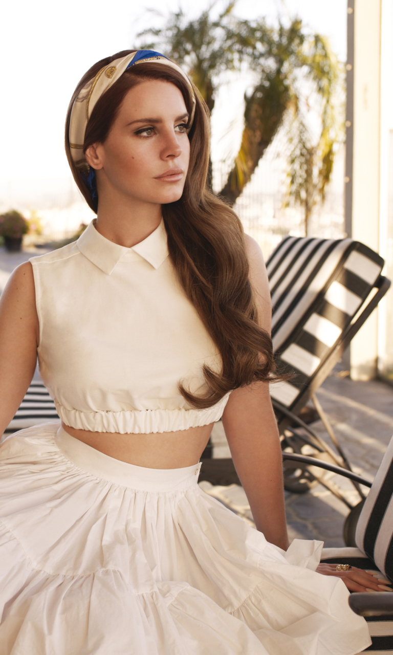 Das Lana Del Rey Wallpaper 768x1280