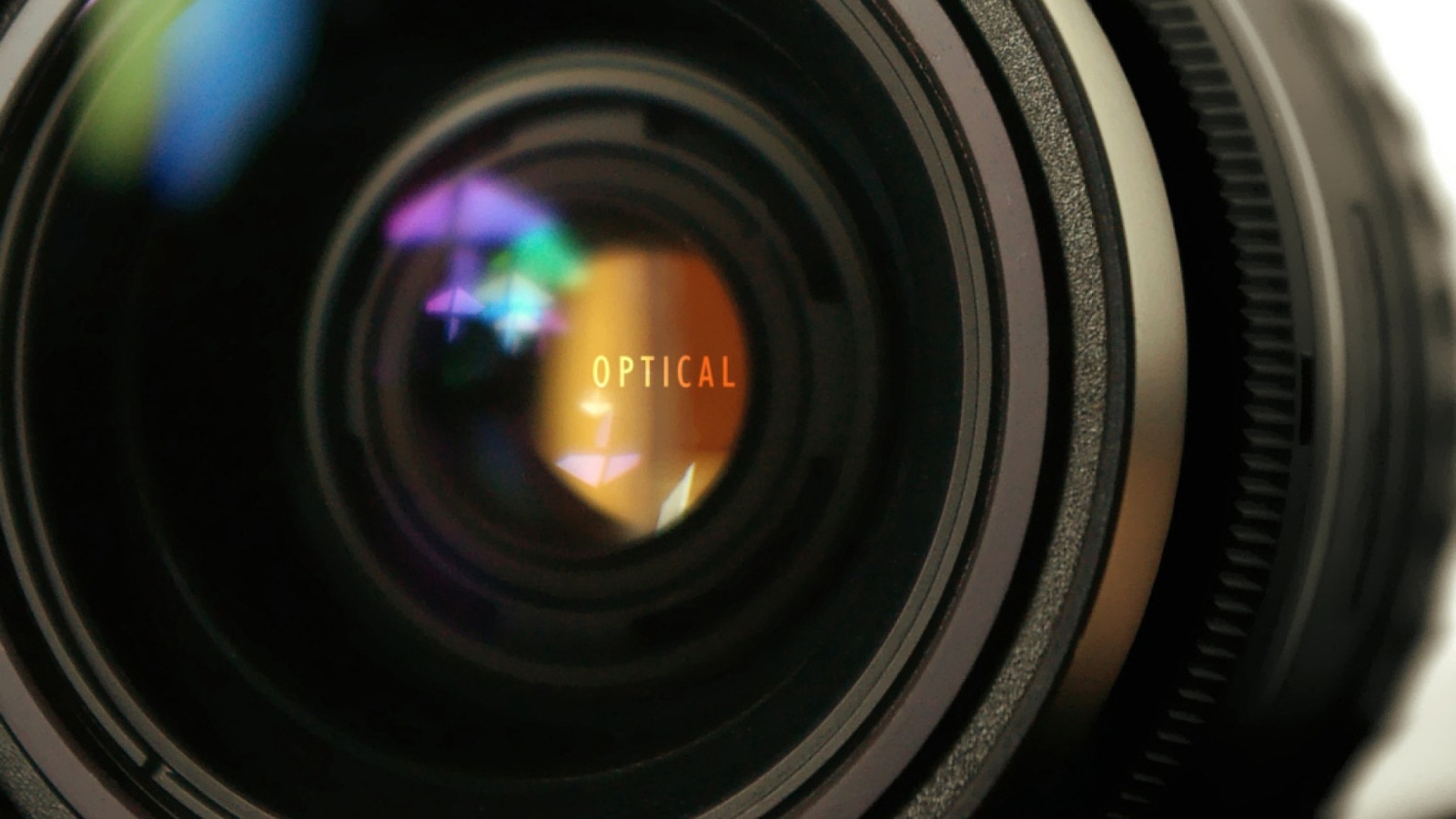 Das Optical Lens Wallpaper 1600x900