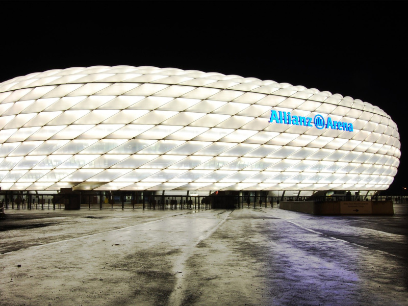Das Allianz Arena is stadium in Munich Wallpaper 800x600