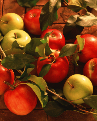 Fresh Autumn Apples - Obrázkek zdarma pro 768x1280