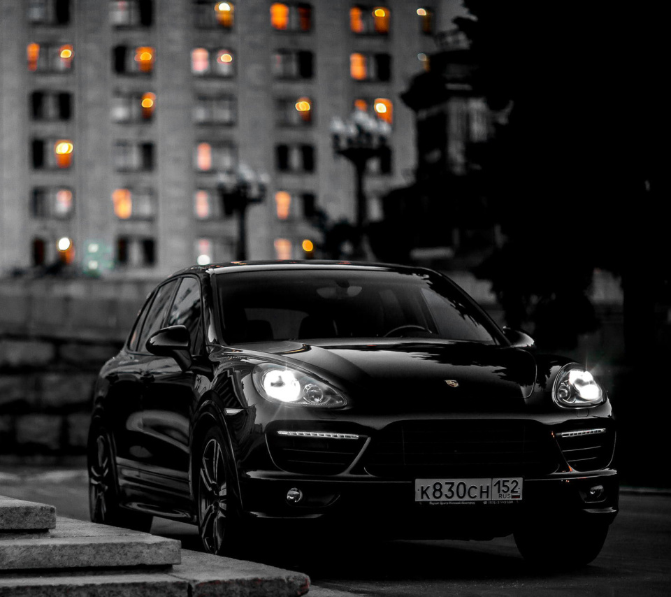 Black Porsche Cayenne GTS screenshot #1 960x854