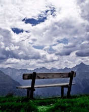 Обои Bench On Top Of Mountain 176x220