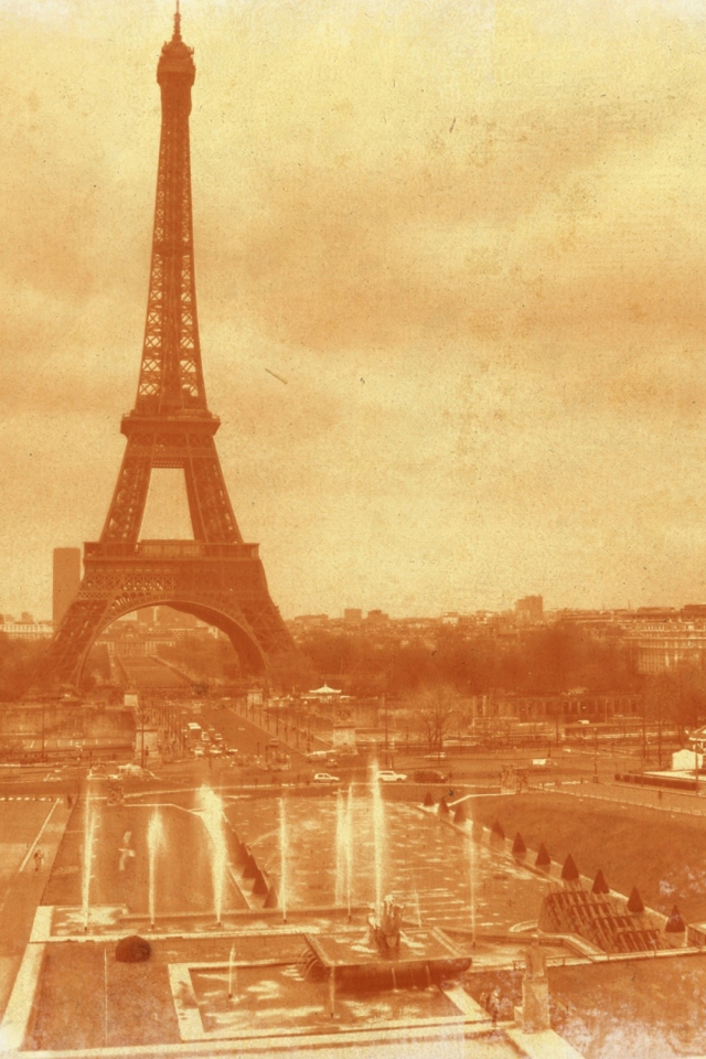 Sfondi Old Photo Of Eiffel Tower 640x960
