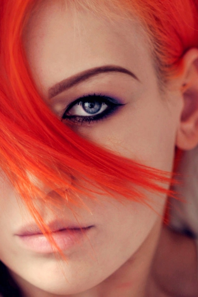 Beautiful Redhead wallpaper 640x960