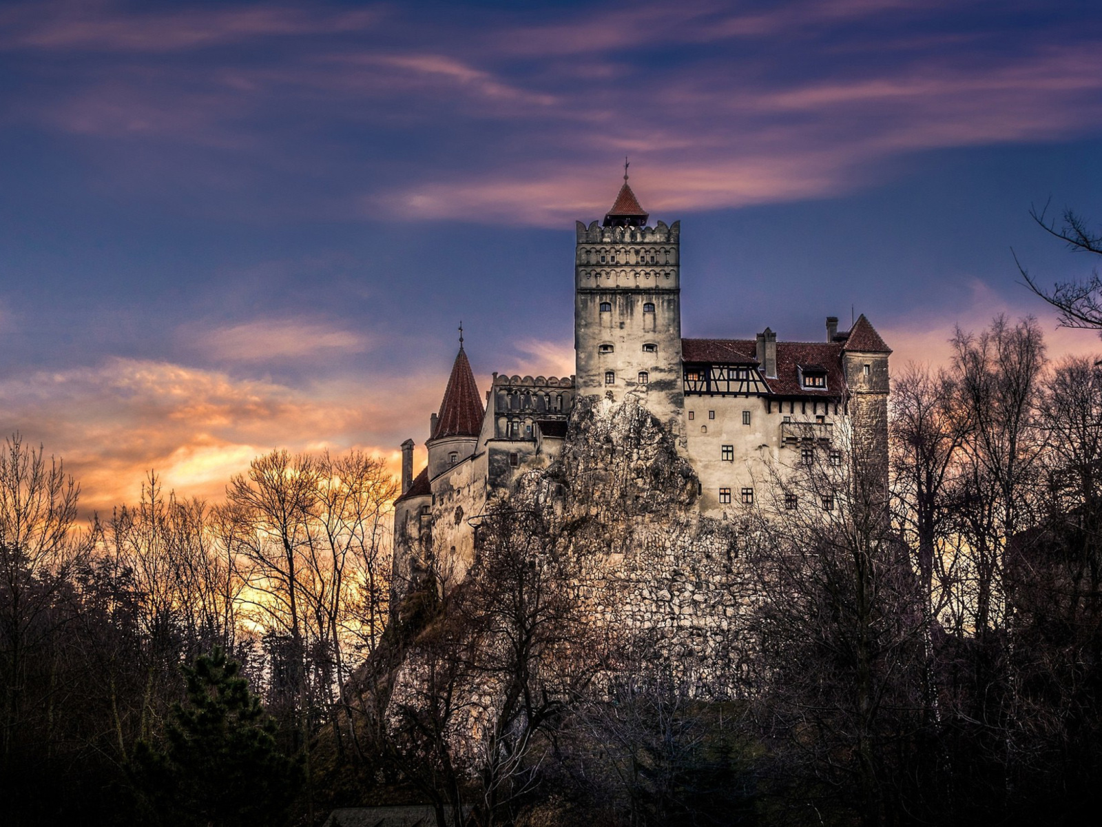 Das Bran Castle in Romania Wallpaper 1600x1200