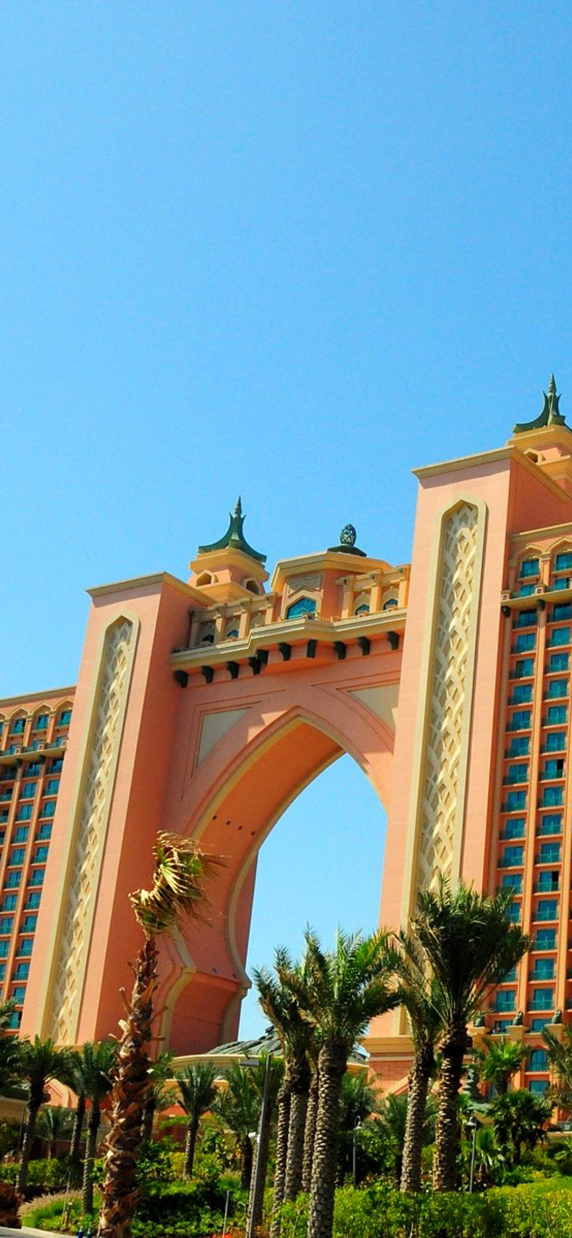 Das Atlantis The Palm Hotel & Resort, Dubai Wallpaper 1170x2532