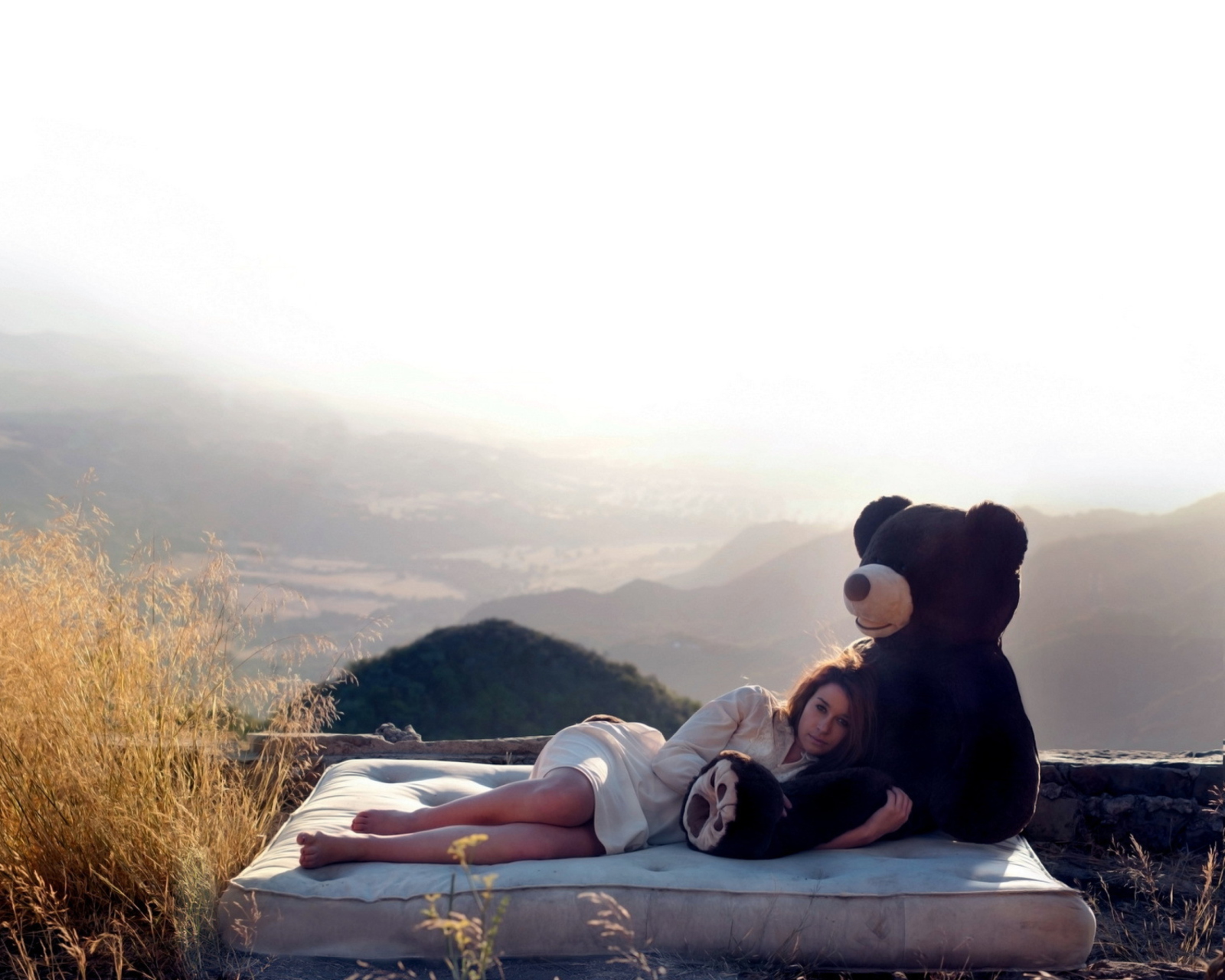 Girl Hugging A Big Teddy Bear wallpaper 1600x1280