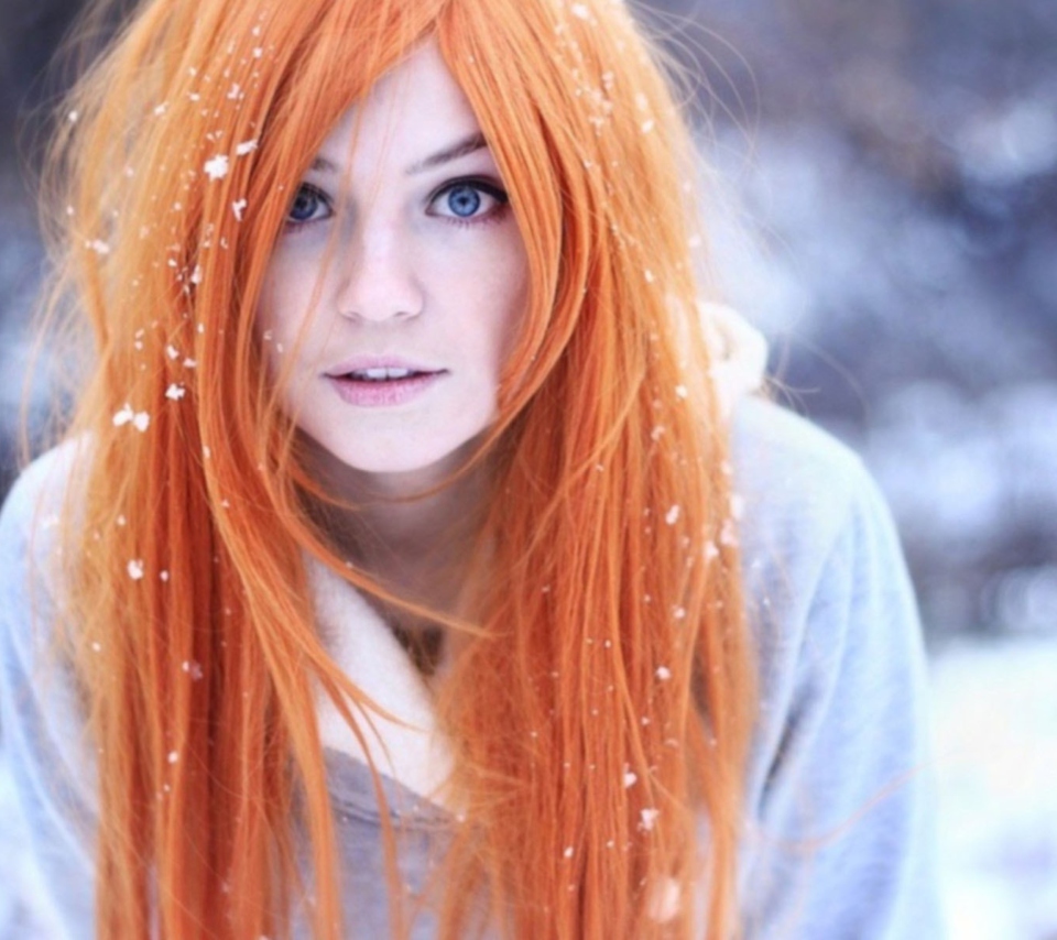 Summer Ginger Hair Girl And Snowflakes wallpaper 960x854