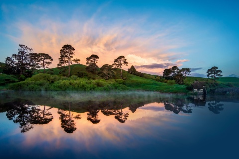 Morning in the Village HDR wallpaper 480x320