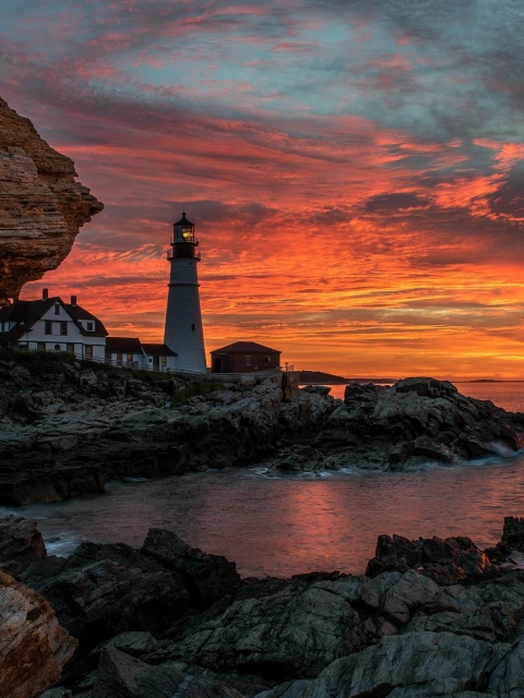 Обои Sunset and lighthouse 480x640
