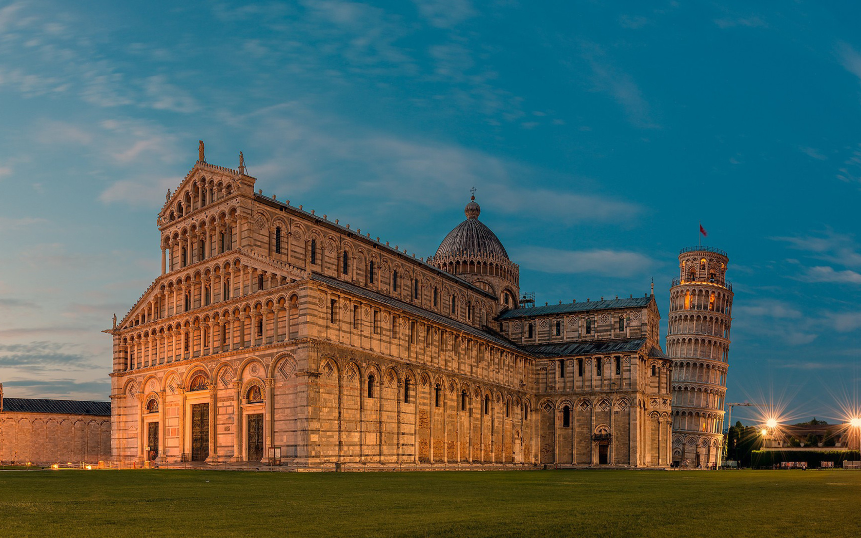 Das Pisa Cathedral and Leaning Tower Wallpaper 1680x1050
