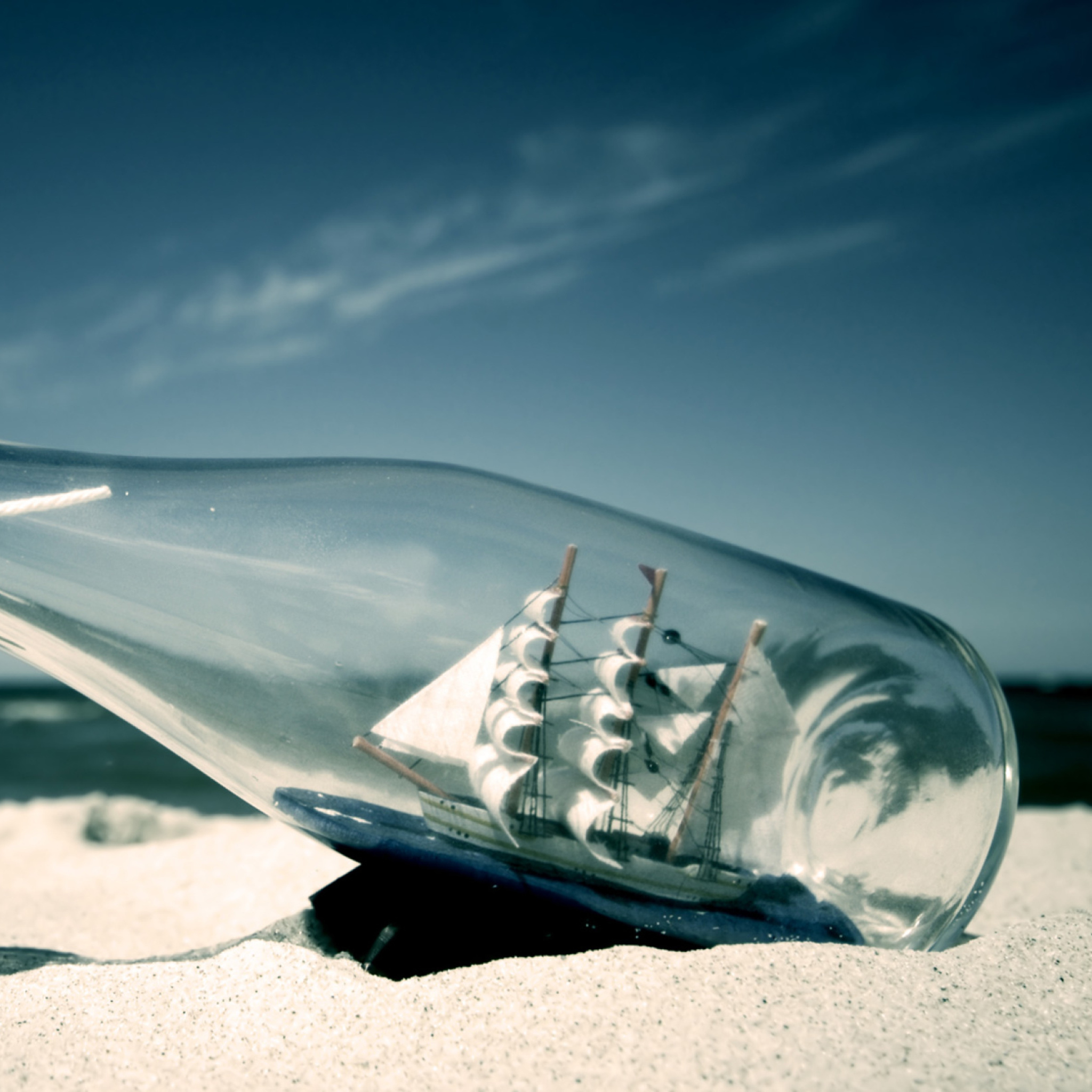 Sfondi Ship In A Bottle 2048x2048