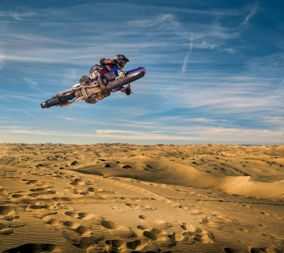 Fondo de pantalla Motocross in Desert 960x854
