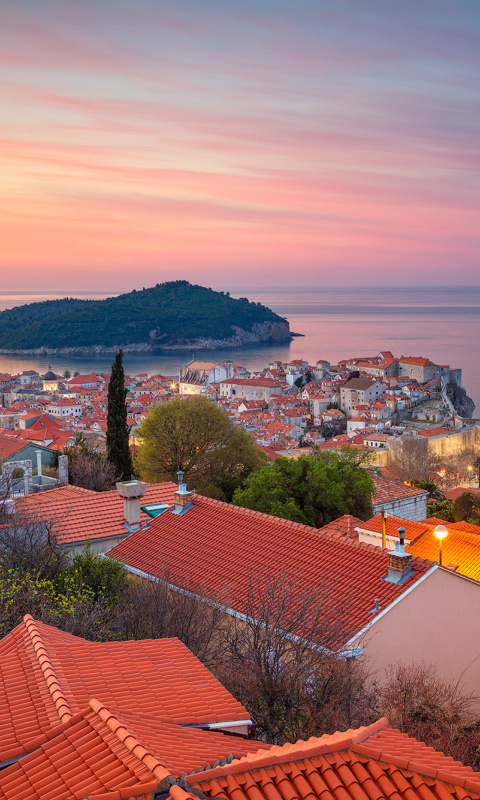 Das Adriatic Sea and Dubrovnik Wallpaper 480x800