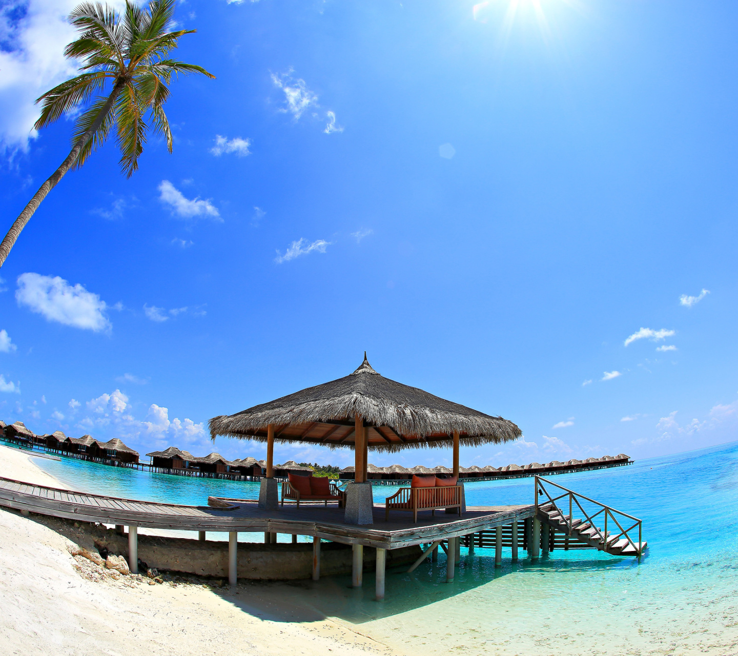Fondo de pantalla Luxury Bungalows in Maldives Resort 1440x1280