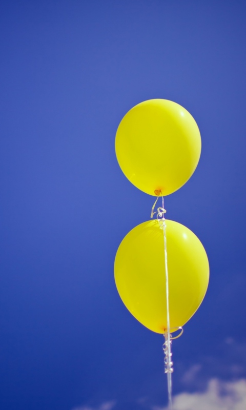 Yellow Balloons In The Blue Sky wallpaper 480x800