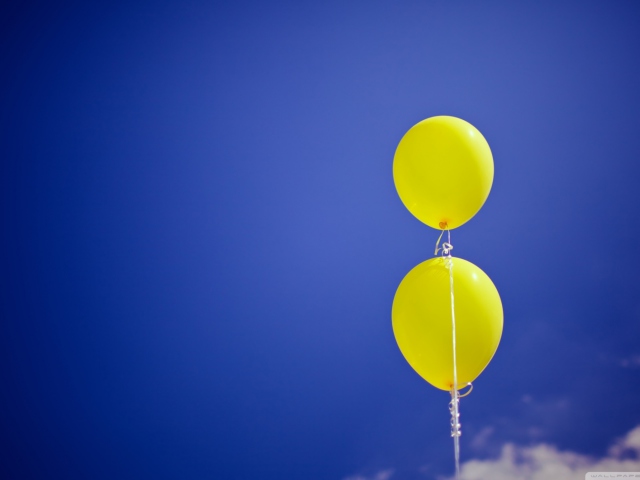Das Yellow Balloons In The Blue Sky Wallpaper 640x480