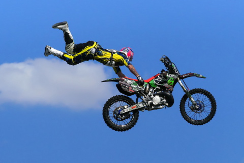 Обои Motorcyclist Ride Jump 480x320