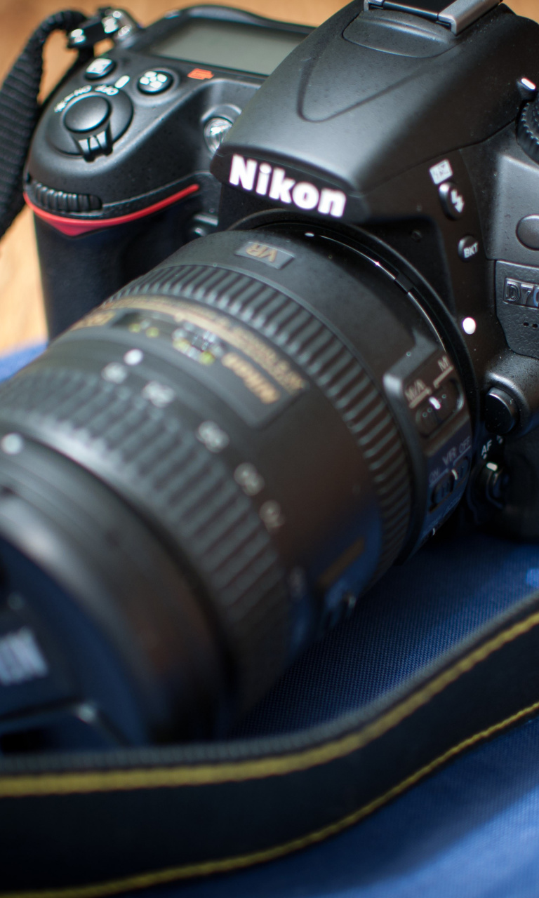 Обои Nikon D7000 768x1280