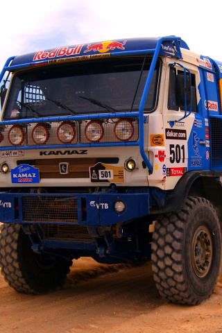 Screenshot №1 pro téma Kamaz Dakar Rally Car 320x480
