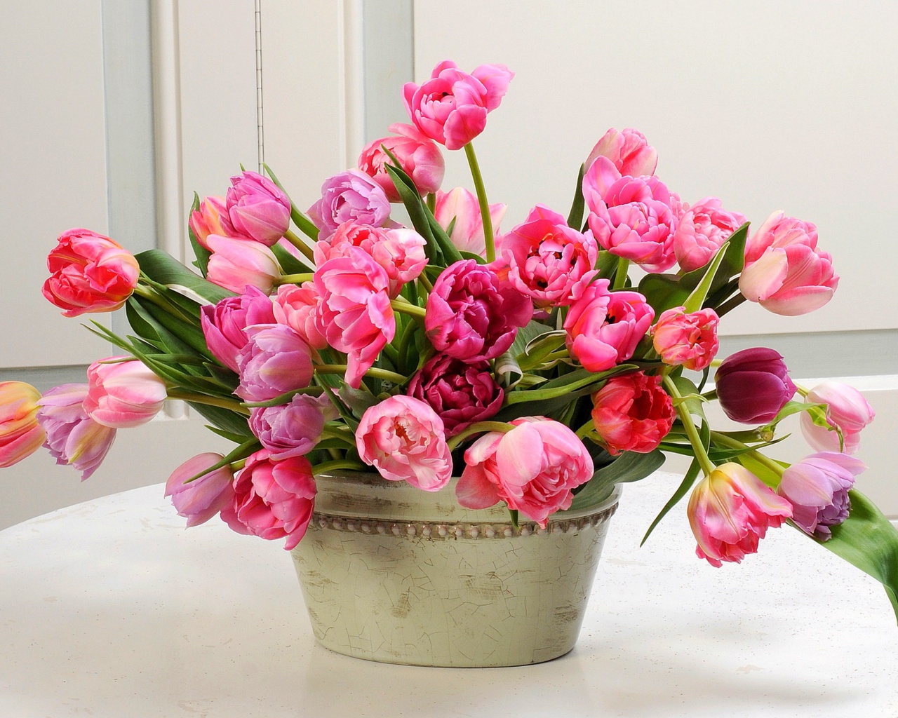 Bouquet of Tulips wallpaper 1280x1024