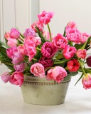 Fondo de pantalla Bouquet of Tulips 128x160