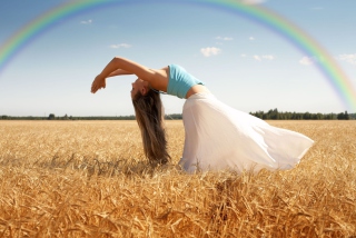 Yoga In Field Picture for Android, iPhone and iPad