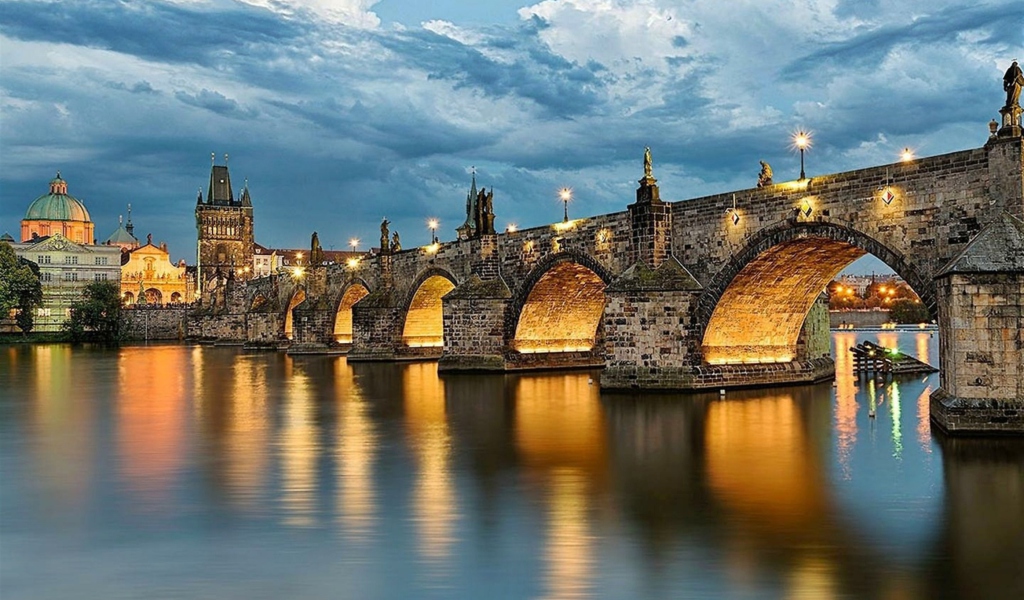 Charles Bridge - Czech Republic wallpaper 1024x600
