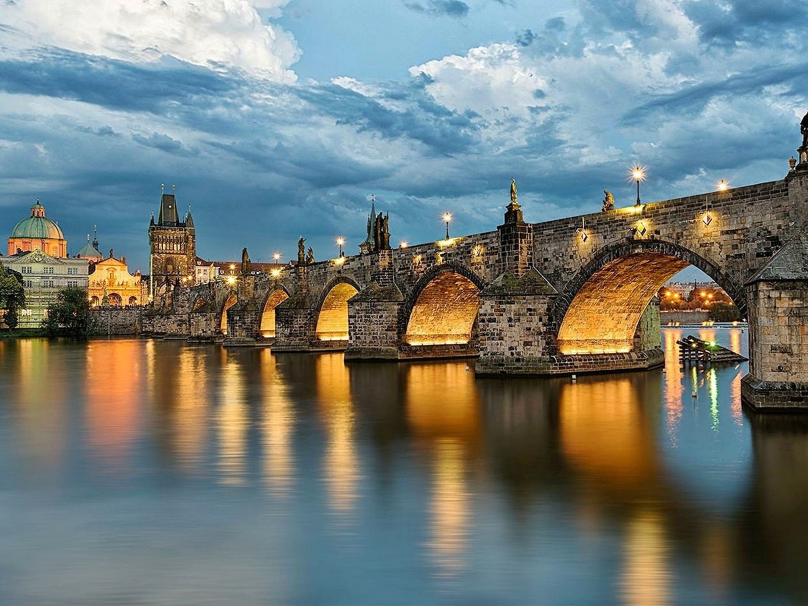 Sfondi Charles Bridge - Czech Republic 1600x1200