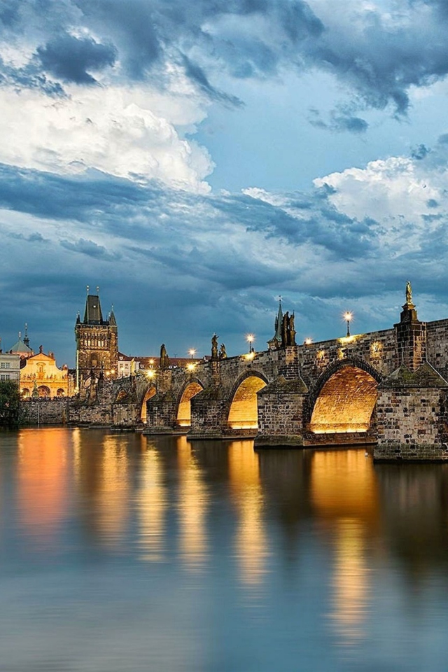 Charles Bridge - Czech Republic wallpaper 640x960