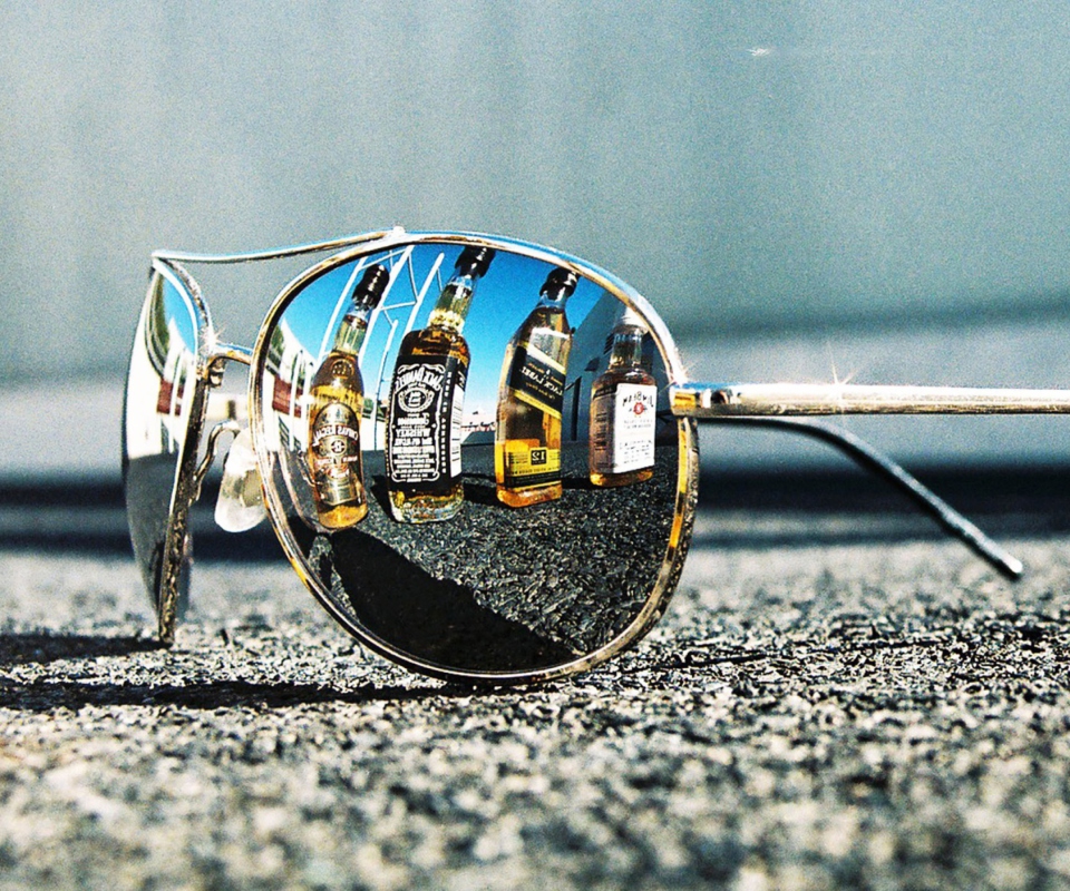 Sunglasses wallpaper 960x800